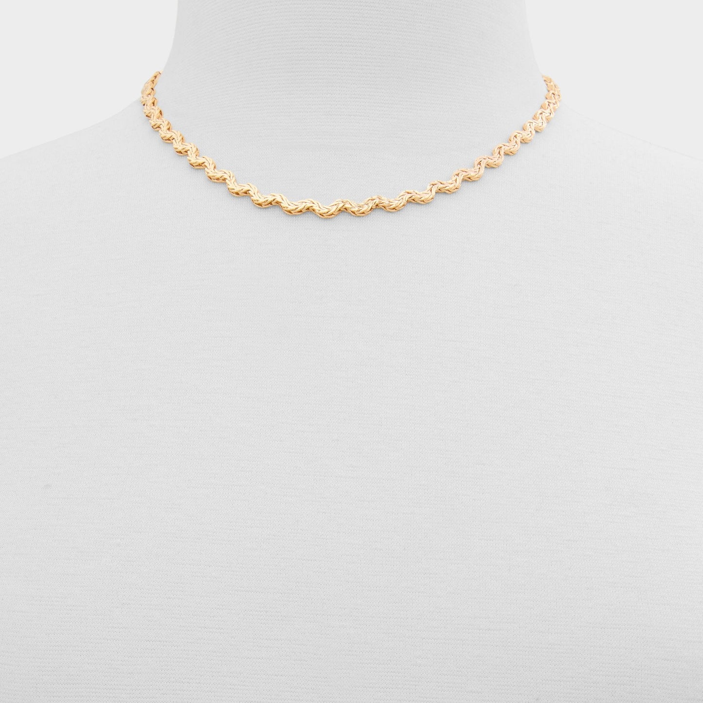 Xanthee in Gold - Necklace | Aldo Popular
