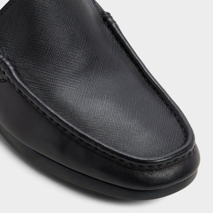 Zigosh in Black - Driving shoe | Aldo Featured