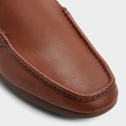 Zigosh in Cognac - Driving shoe | Aldo Best Seller