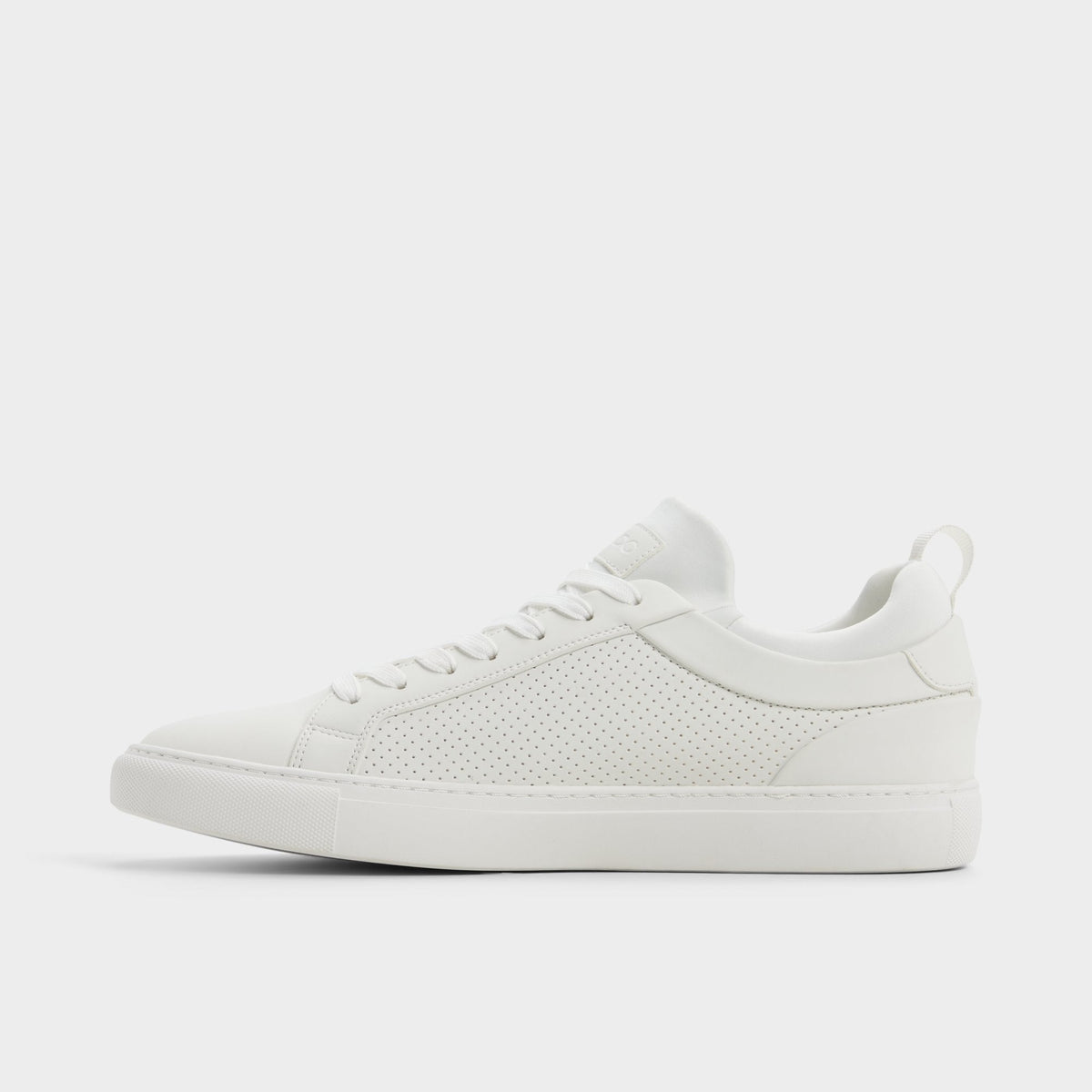 Xavier in White 14204477 - Low top sneaker | Aldo Featured