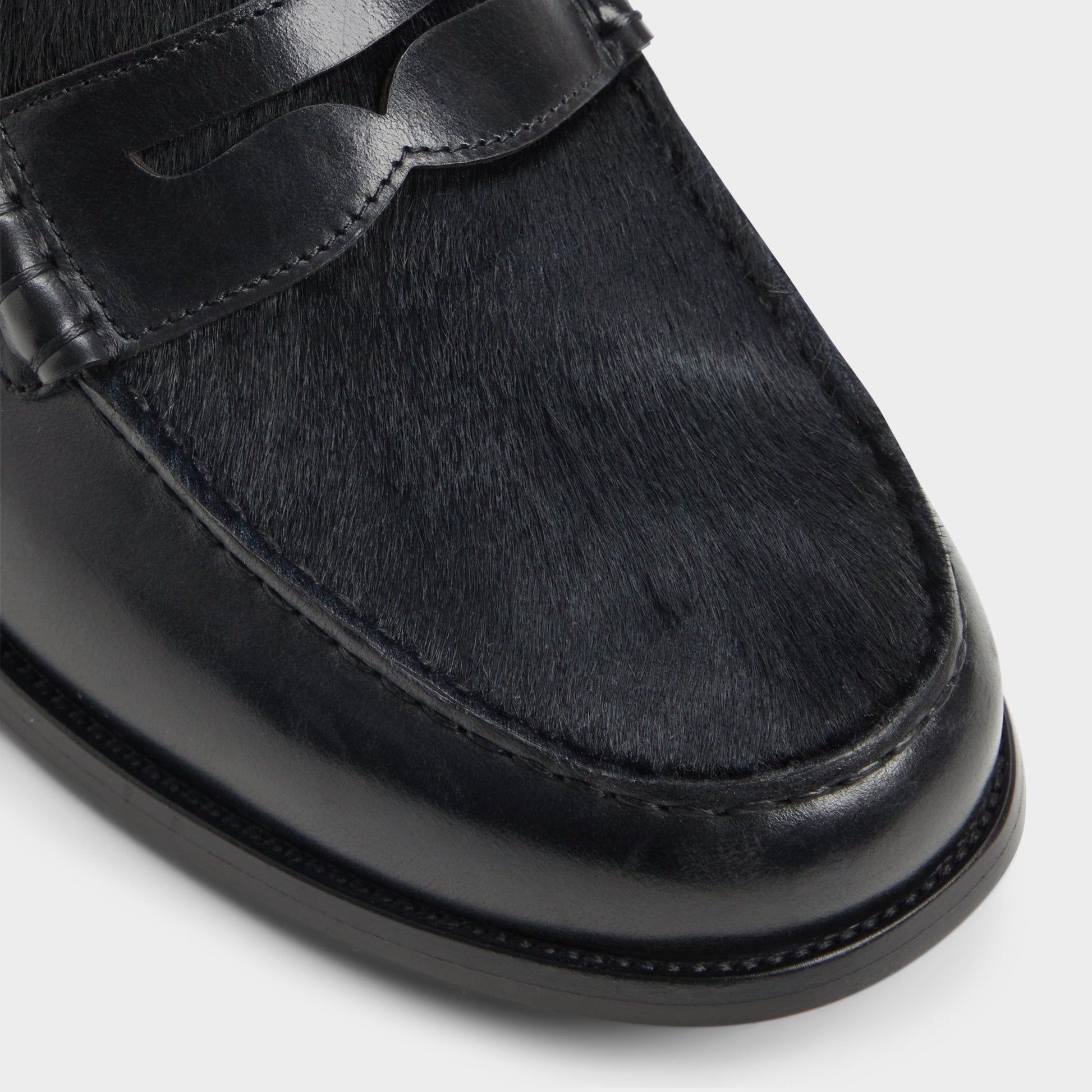 Jarom in Open Black - Loafer | Aldo Best Seller