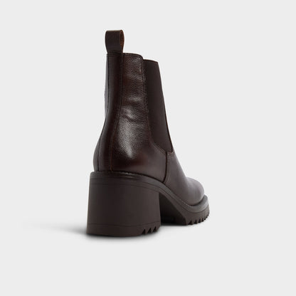 Anneliese in Medium Brown - Chelsea boot, Lug sole | Aldo Trending