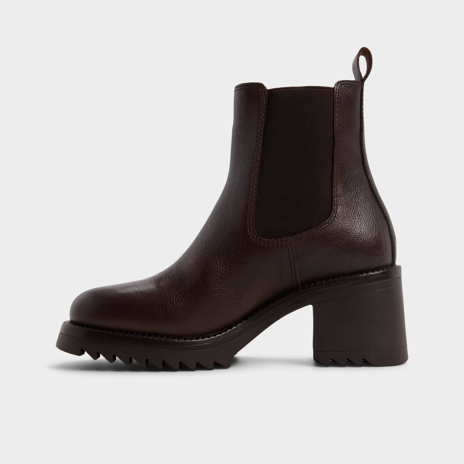 Anneliese in Medium Brown - Chelsea boot, Lug sole | Aldo Trending