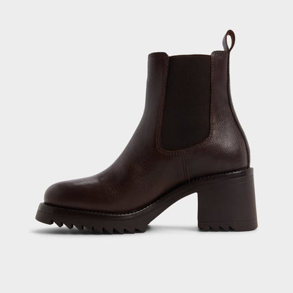 Anneliese in Medium Brown - Chelsea boot, Lug sole | Aldo Trending