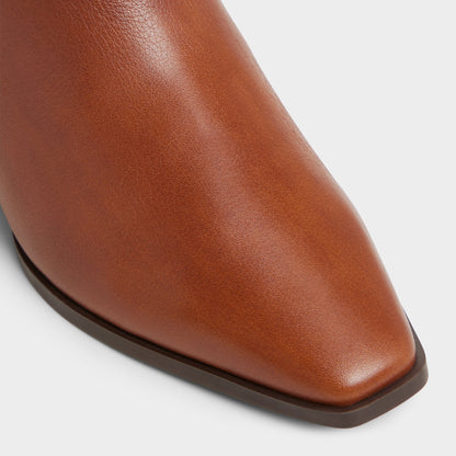 Raneldar in Medium Brown - Chelsea boot, Block heel | Aldo Essential