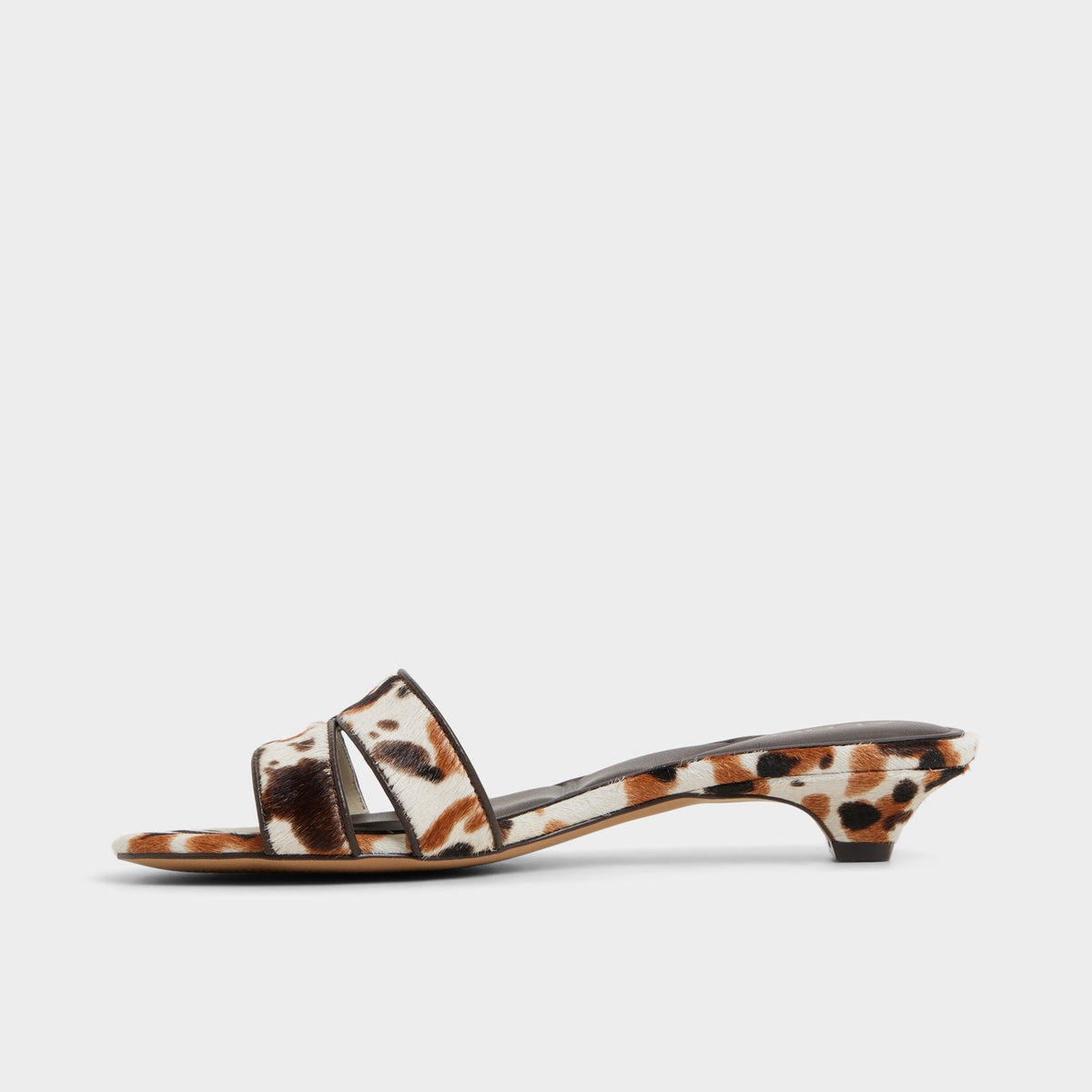 Scarletta White/Black Women's Heeled mules - Heeled mule, Kitten heel | Aldo Popular
