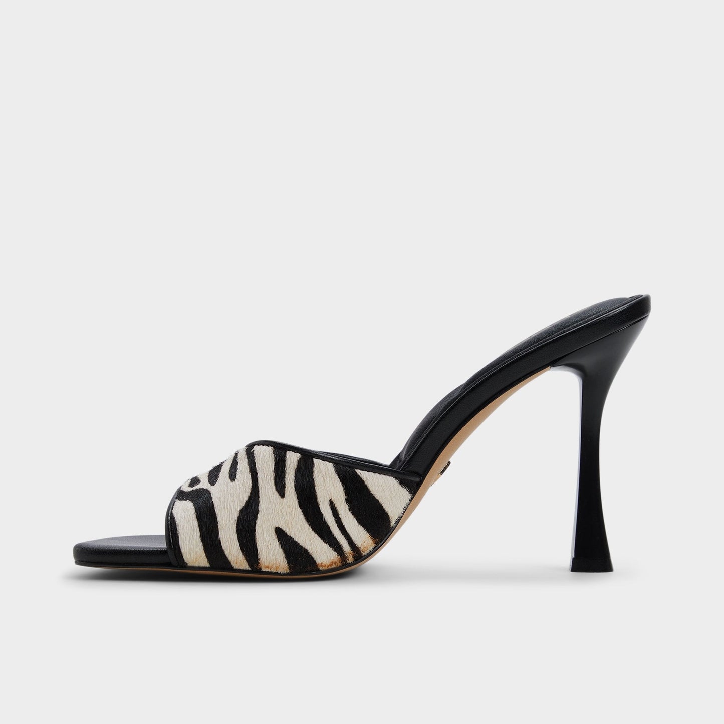 Evadalia White/Black Women's Heeled mules - Heeled mule | Aldo Premium