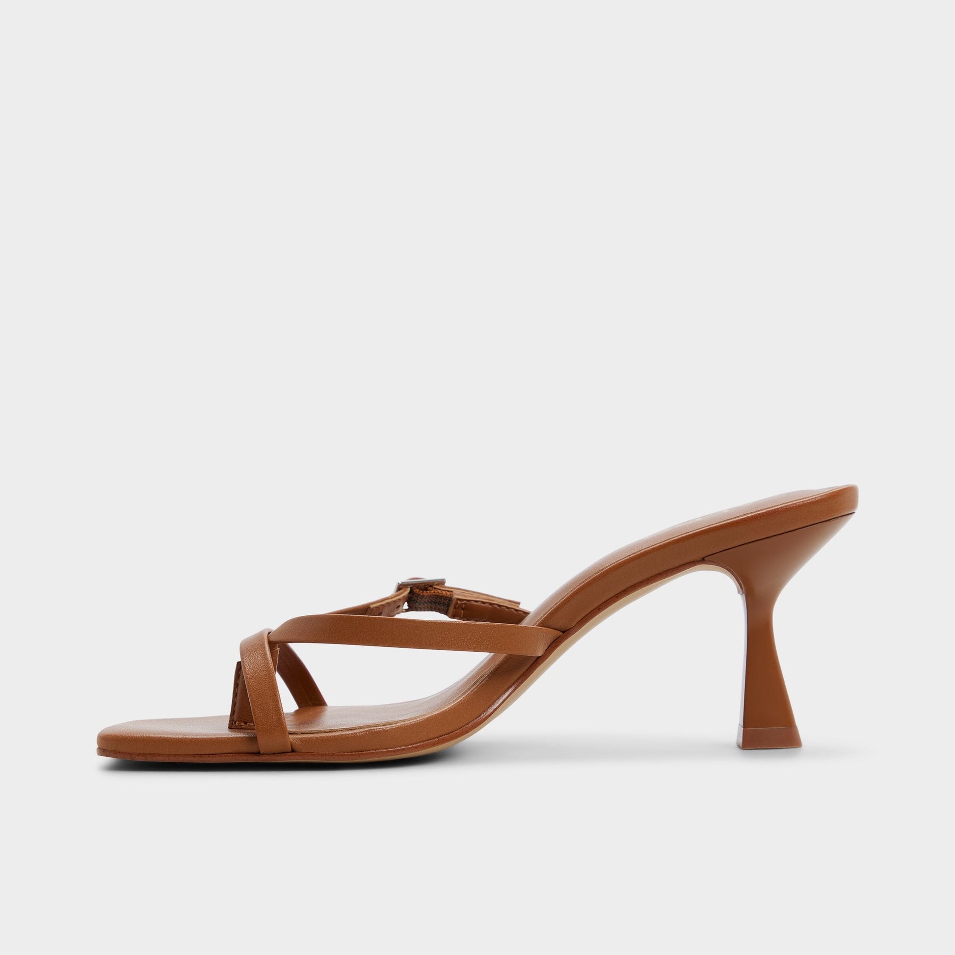 Gannever - Heeled flip flop, Kitten heel | Aldo Best Seller