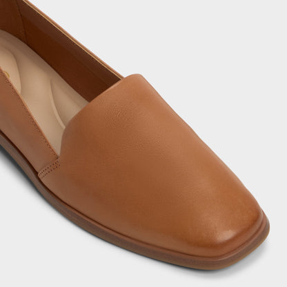 Caraelia Medium Brown Women's Loafers & Oxfords - Loafer | Aldo Trending