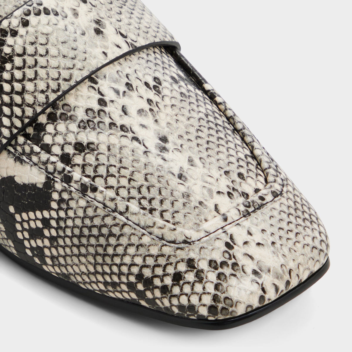 Bellamyy Black/White Women's Loafers & Oxfords - Loafer | Aldo Best Seller