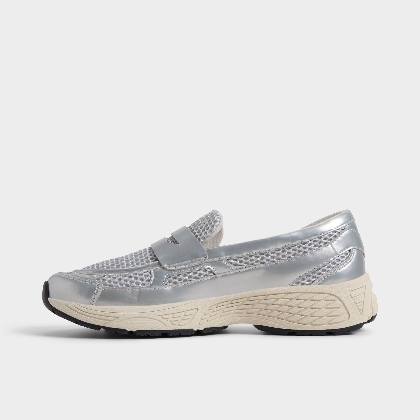 Loffy in Silver - Loafer, Jogger sole | Aldo Signature