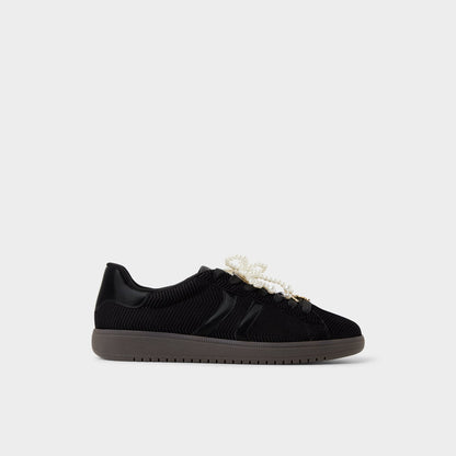 Chicsneaker2 in Black Black - Low top sneaker, Cup sole | Aldo Trending