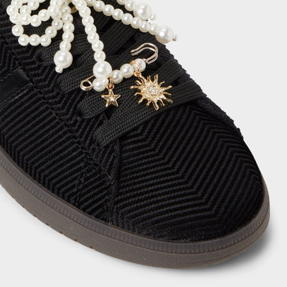 Chicsneaker2 in Black Black - Low top sneaker, Cup sole | Aldo Trending