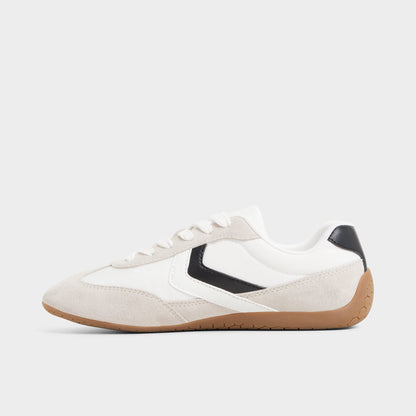 Coolchic White/Grey Women's Low top sneakers - Jogger sneaker | Aldo Recommended