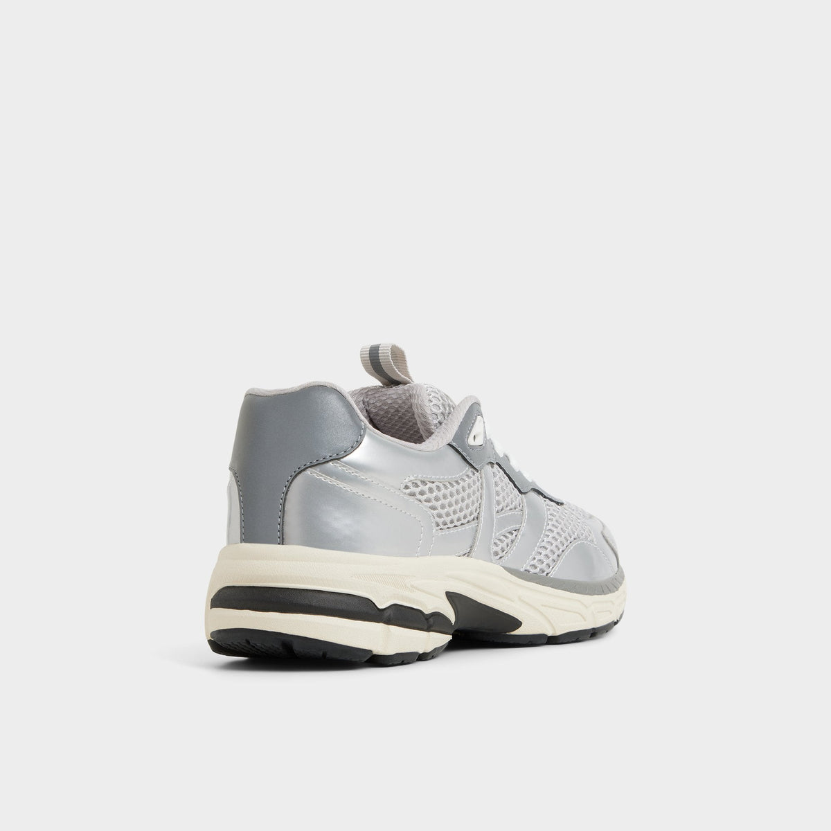 Pillowsnkr in L Silver - Jogger sneaker | Aldo Featured