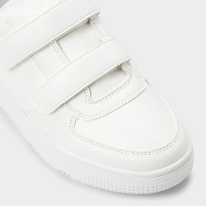24-7kicks White Combo Women's Low top sneakers - Jogger sneaker, Platform | Aldo Premium