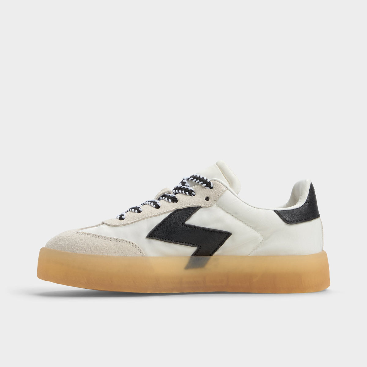 Retrostep White/Black Women's Low top sneakers - Low top sneaker, Jogger sole | Aldo New