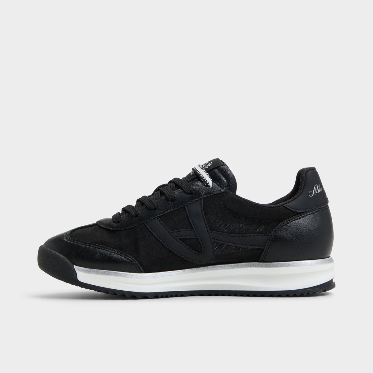 Stepcount Black Women's Low top sneakers - Jogger sneaker, Jogger sole | Aldo Trending