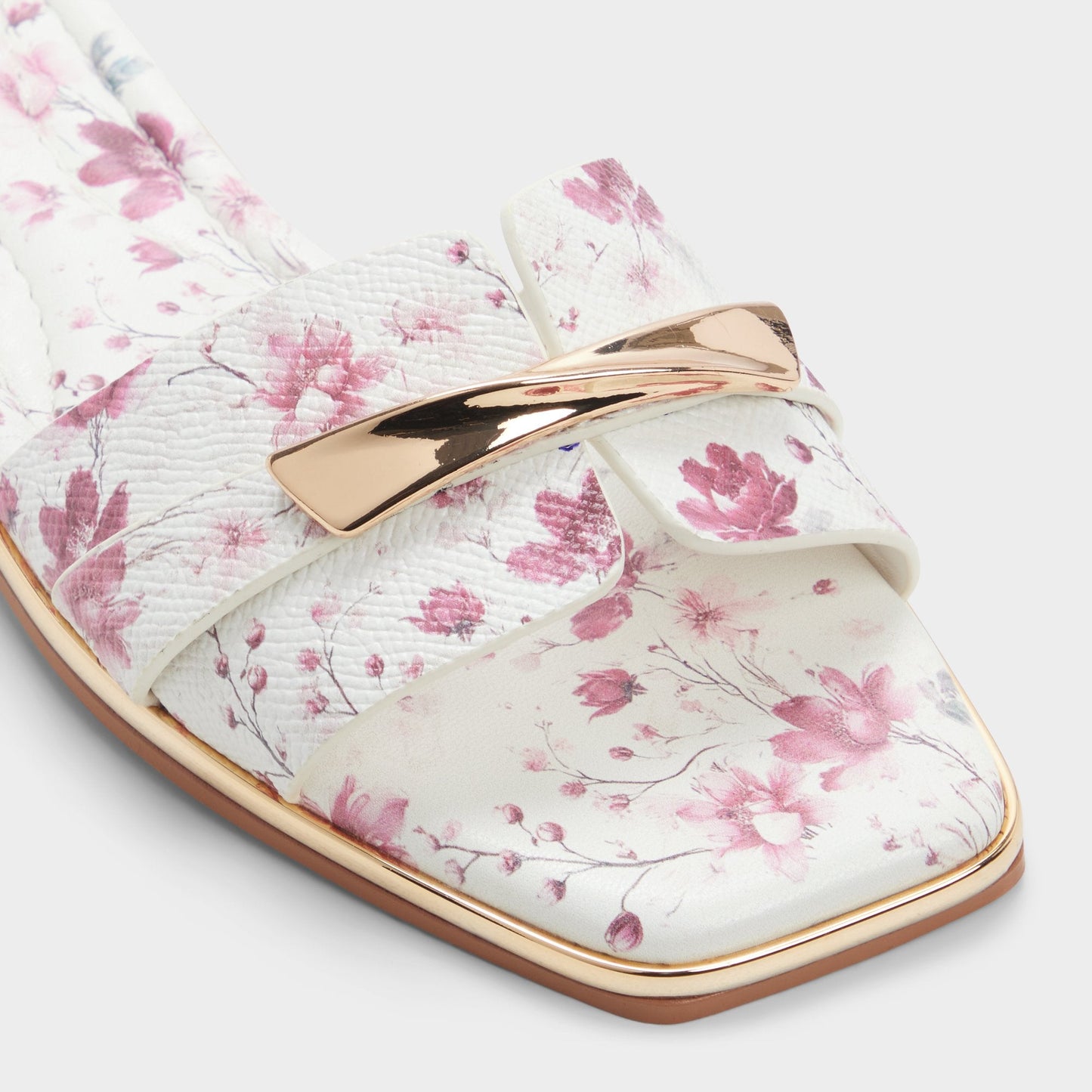 Darlina in White Combo - Slide sandal | Aldo Recommended