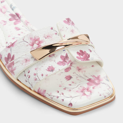 Darlina in White Combo - Slide sandal | Aldo Recommended