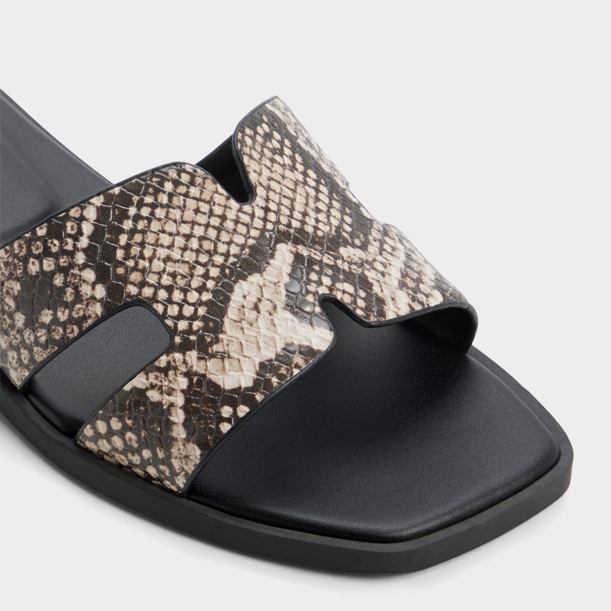Itsandal in Open Brown 14190528 - Slide sandal | Aldo Premium