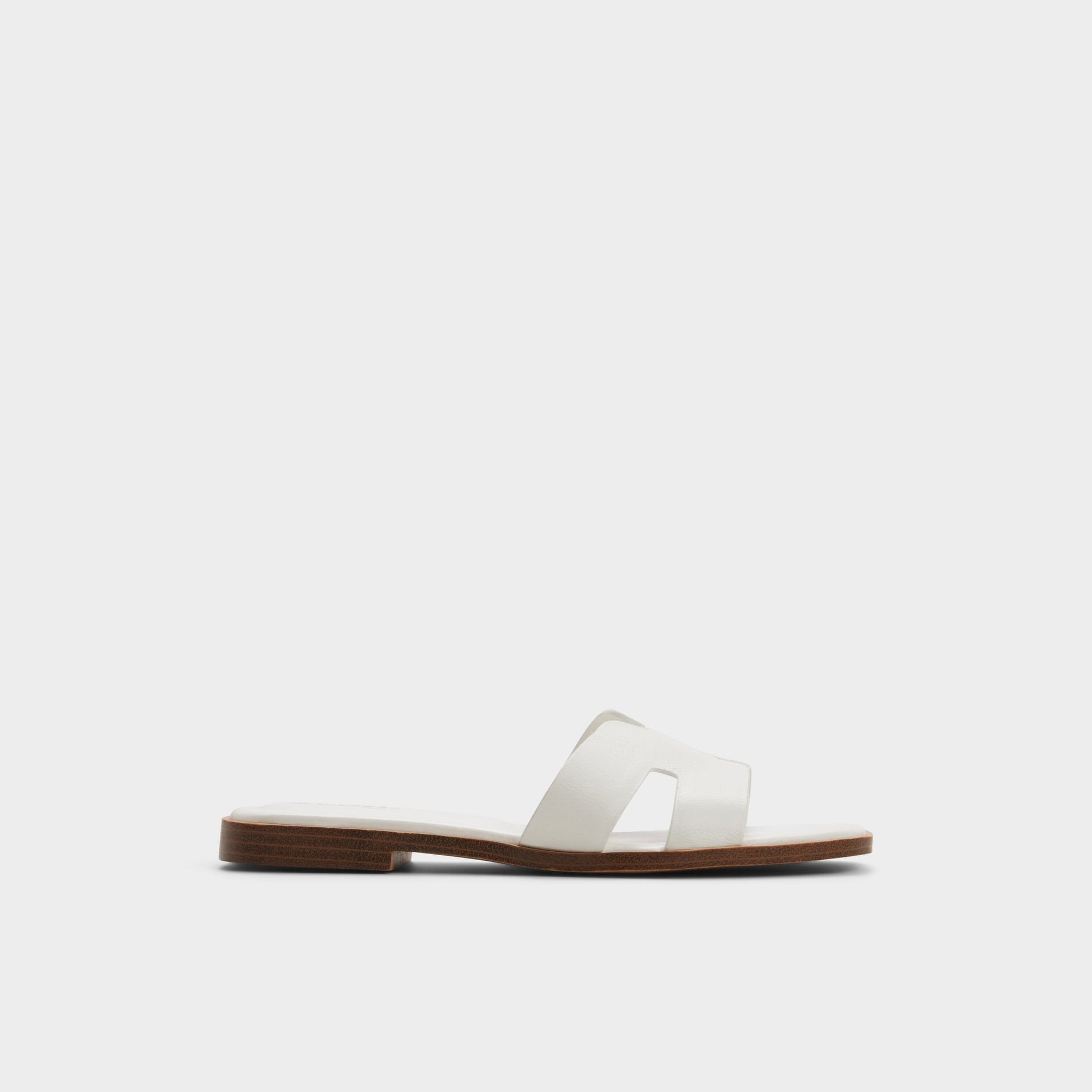 Itsandalb in White - Slide sandal | Aldo Popular