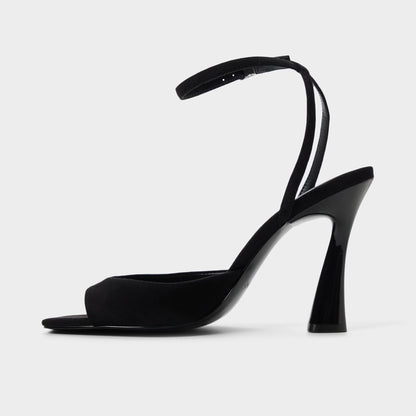 Alisonn in Open Black -  | Aldo New
