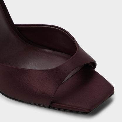 Alisonn in Brown -  | Aldo Trending