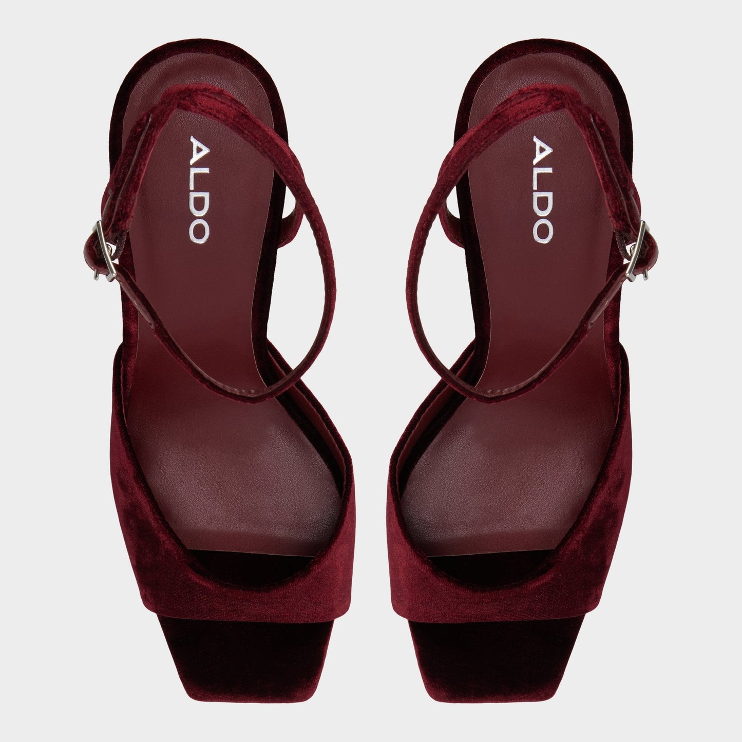 Alisonn in Bordo -  | Aldo Recommended