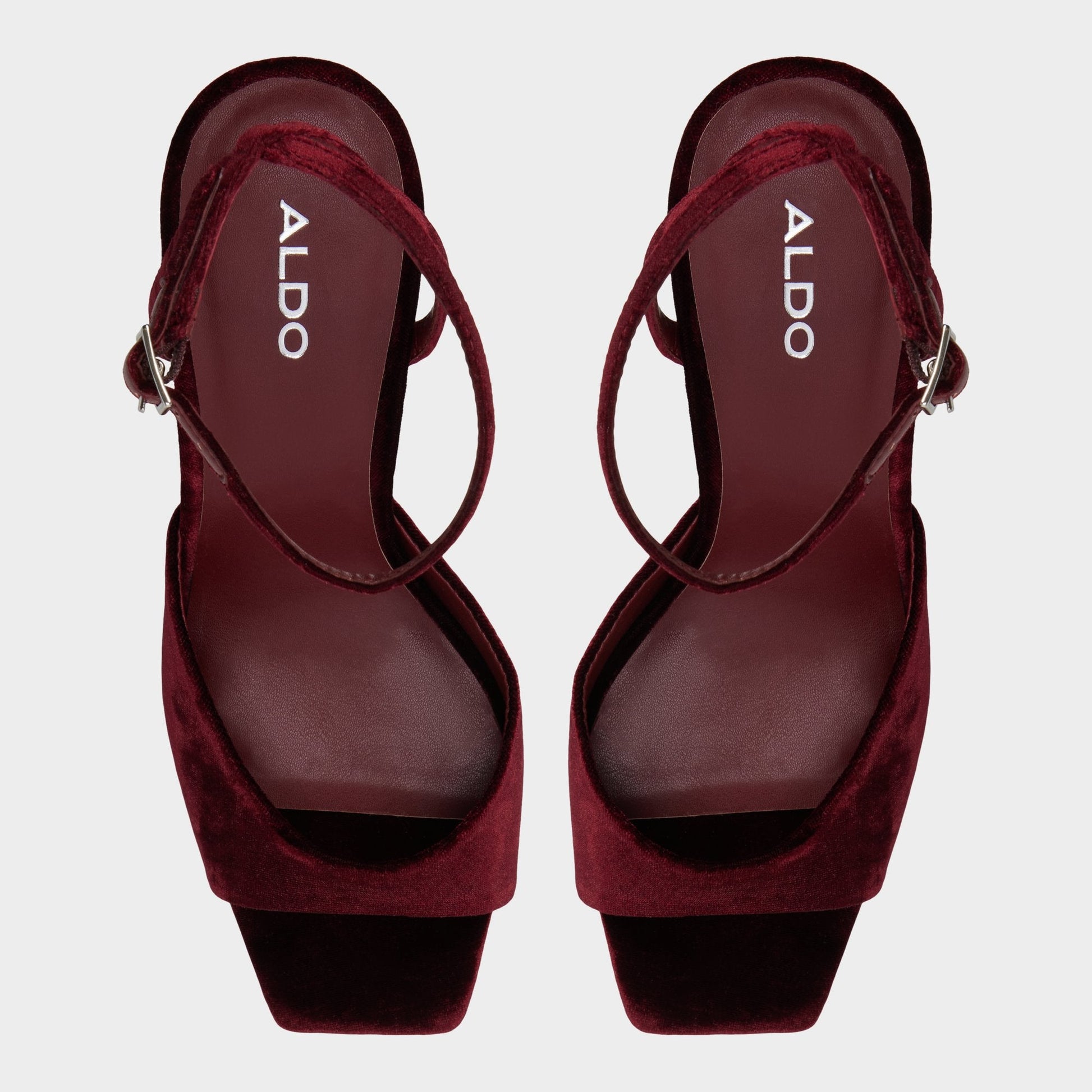 Alisonn in Bordo -  | Aldo Recommended