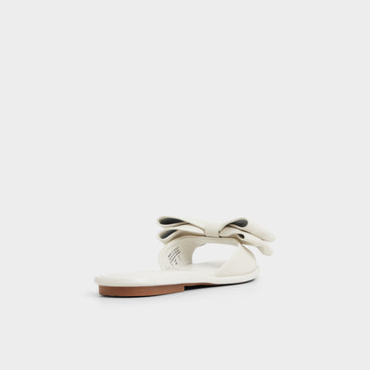 Bowetta in Other White - Slide sandal | Aldo Featured