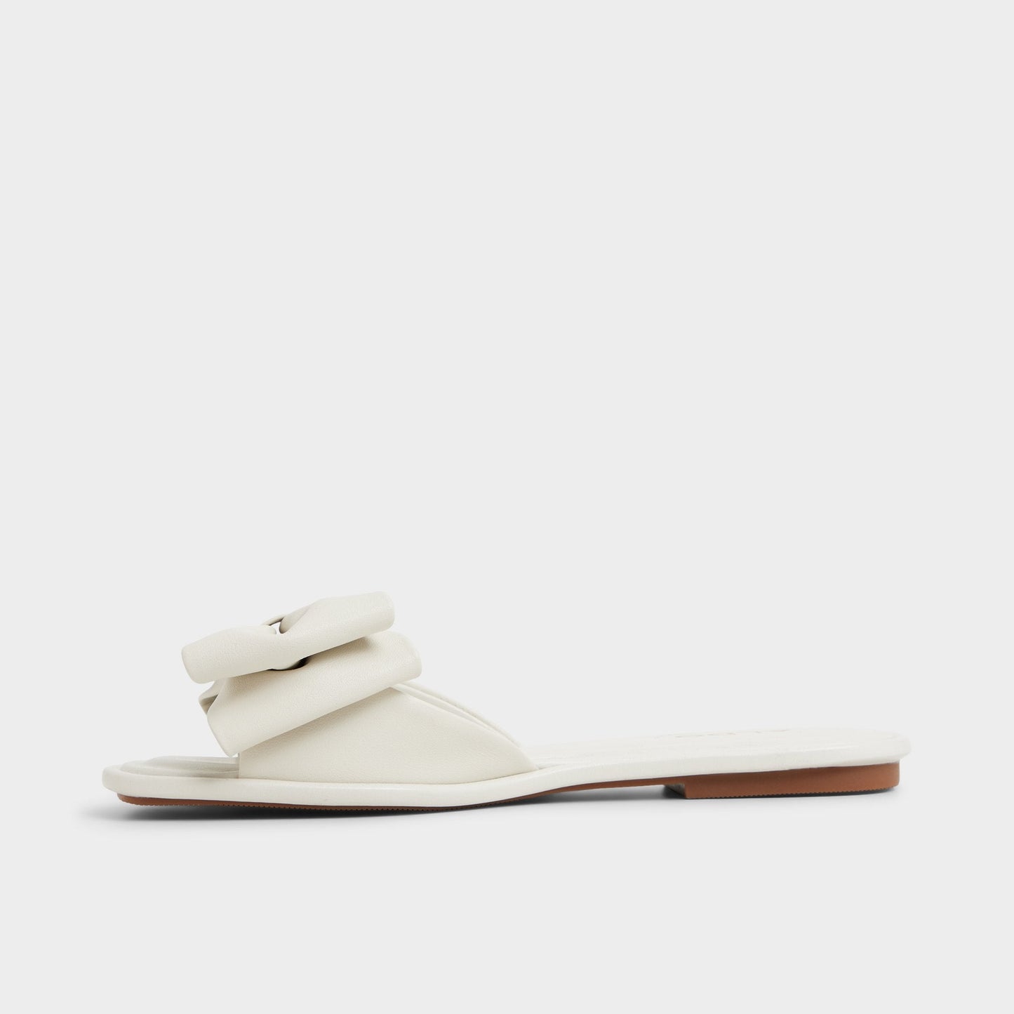 Bowetta in Other White - Slide sandal | Aldo Featured