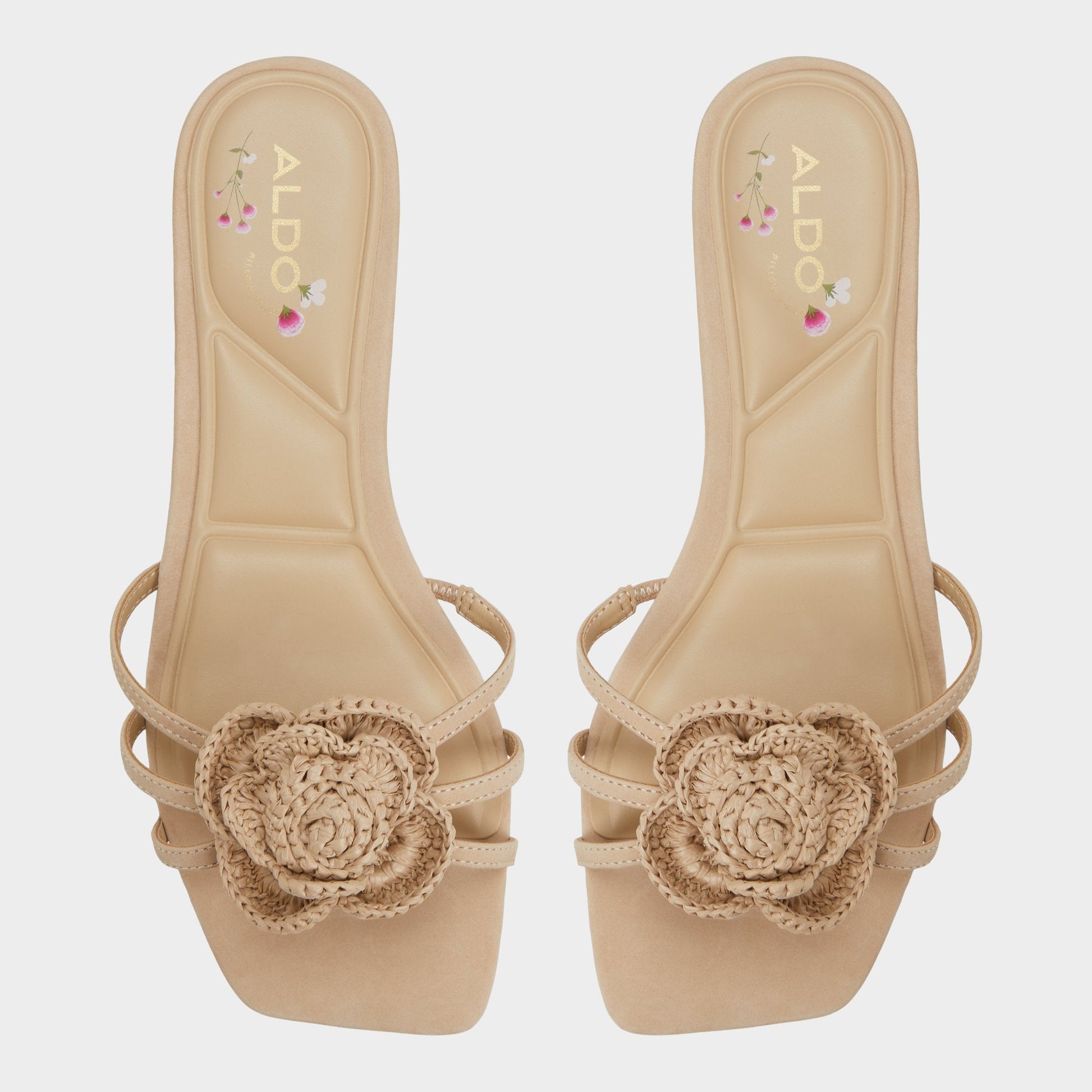Wildbloom Sand Women's Travel essentials - Strappy flat sandal | Aldo Classic