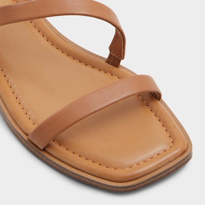 Spinella in Medium Brown - Strappy flat sandal | Aldo New