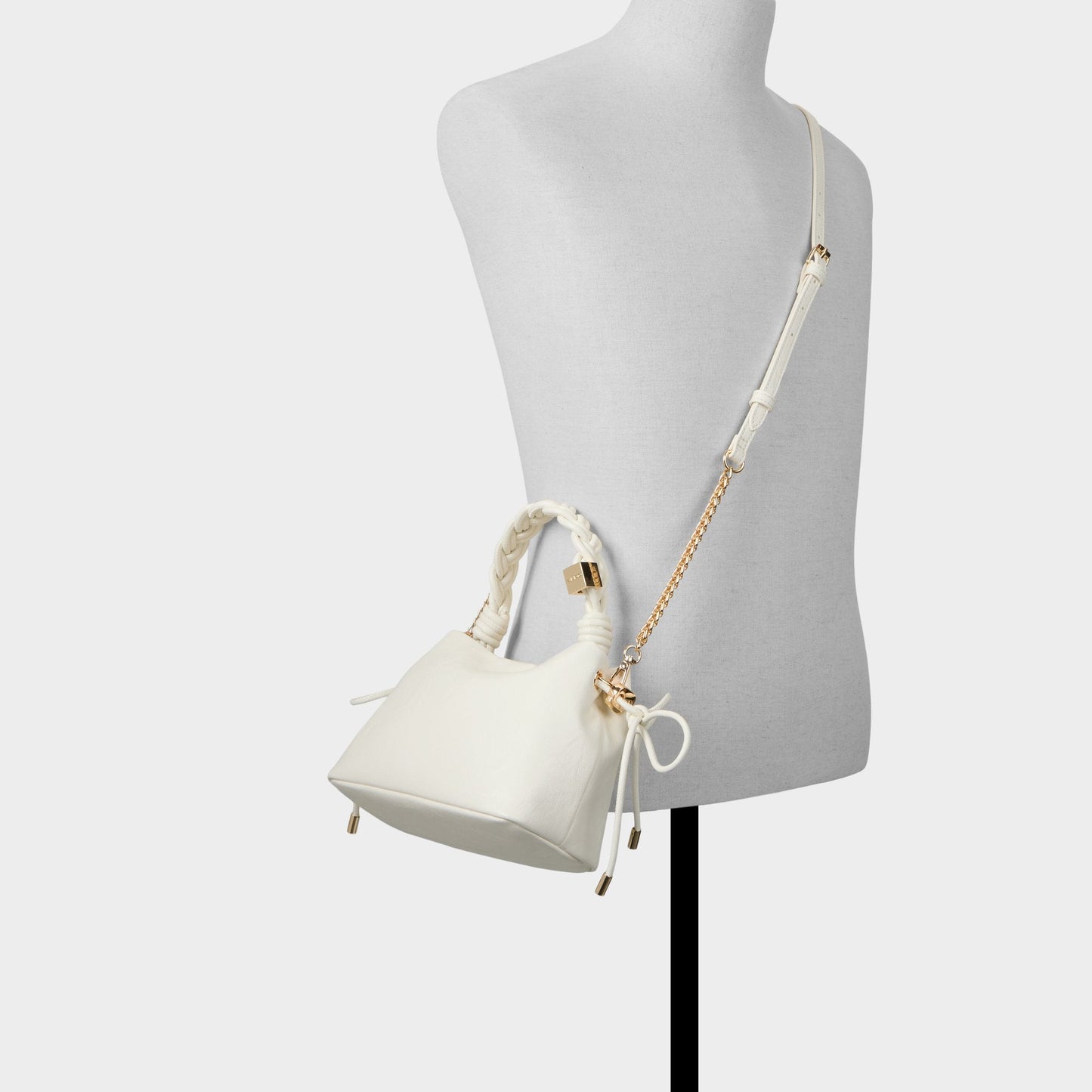 Coralisee in Cream - Top handle bag | Aldo Popular