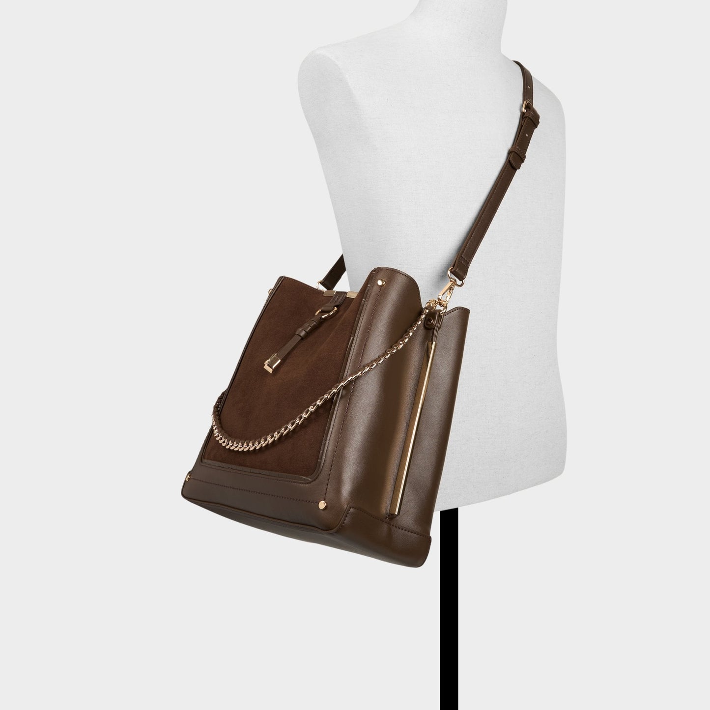Nalaynaa in Brown - Bucket bag | Aldo Recommended