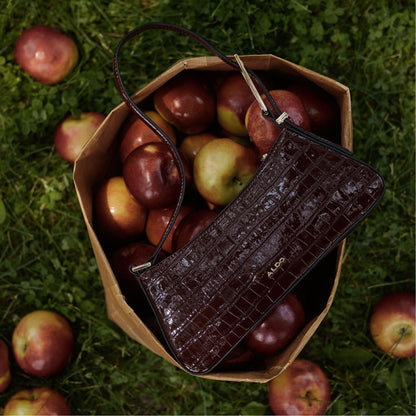 Jabellee in Dark Red - Shoulder bag | Aldo Signature
