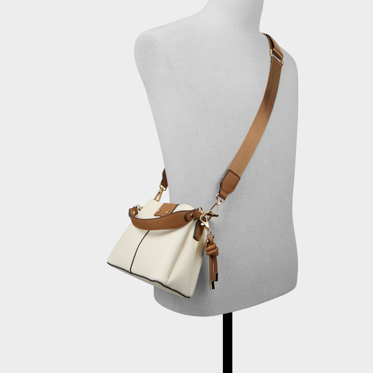 Sloaniee in Tan Multi - Crossbody bag | Aldo Signature