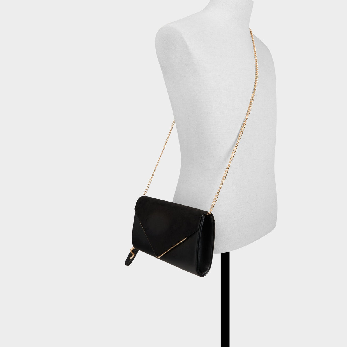 Serpantee in Black - Clutch | Aldo Trending