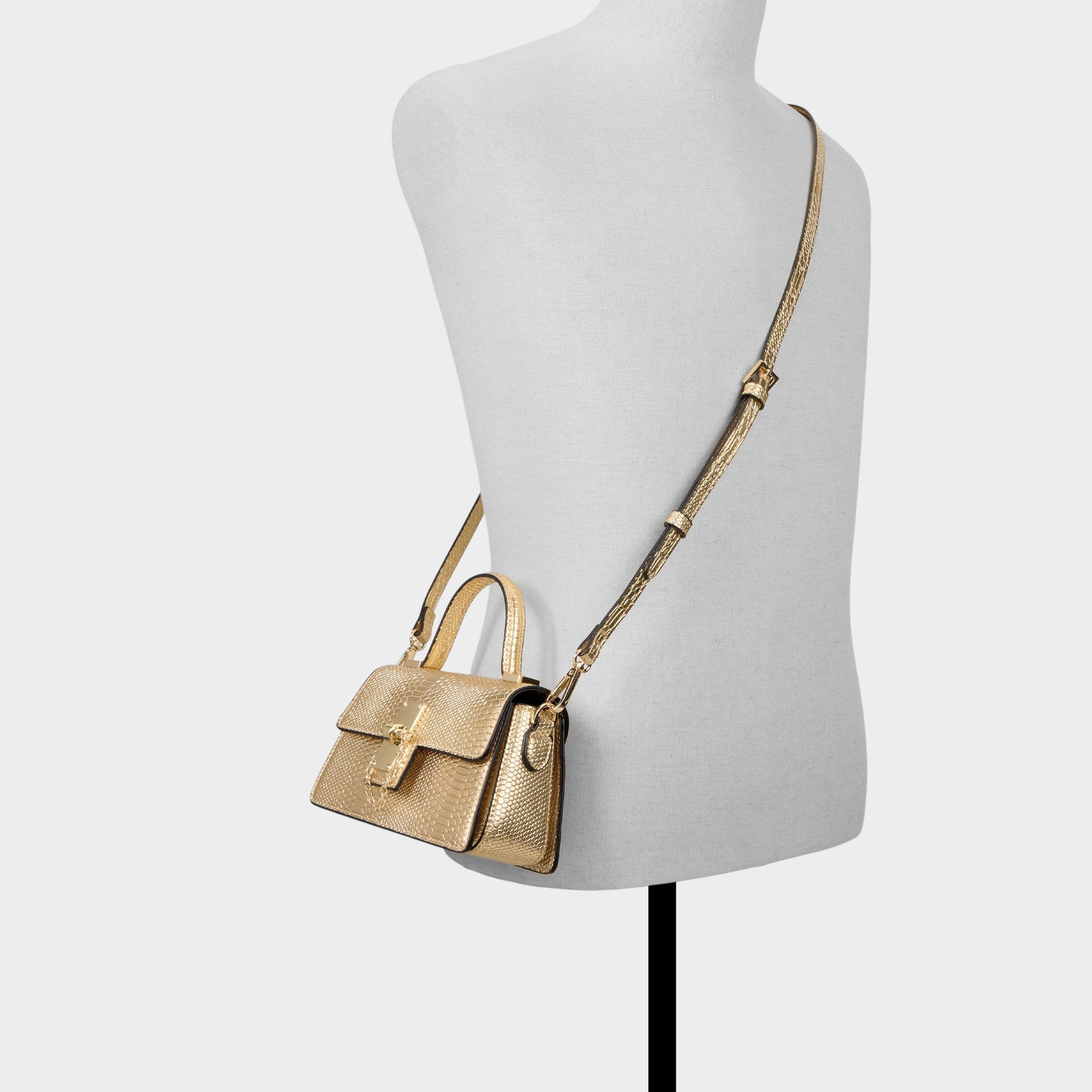 Callunaax Gold Women's Top Handle Bags - Top handle bag | Aldo Best Seller