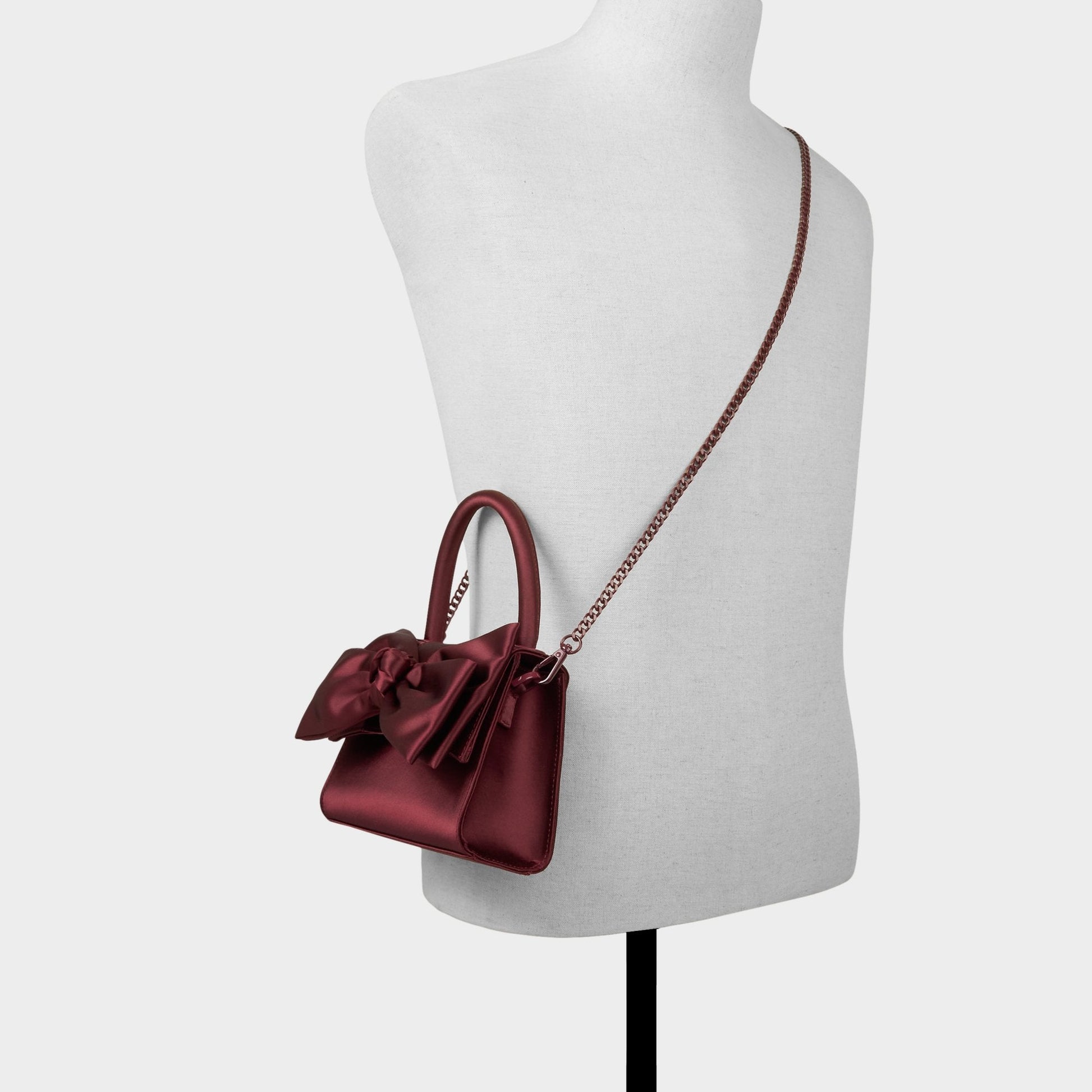 Decadencee in Dark Red - Top handle bag | Aldo Signature