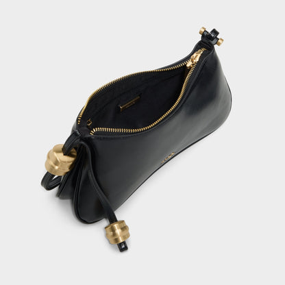 Amelliee in Black Overflow -  | Aldo Premium