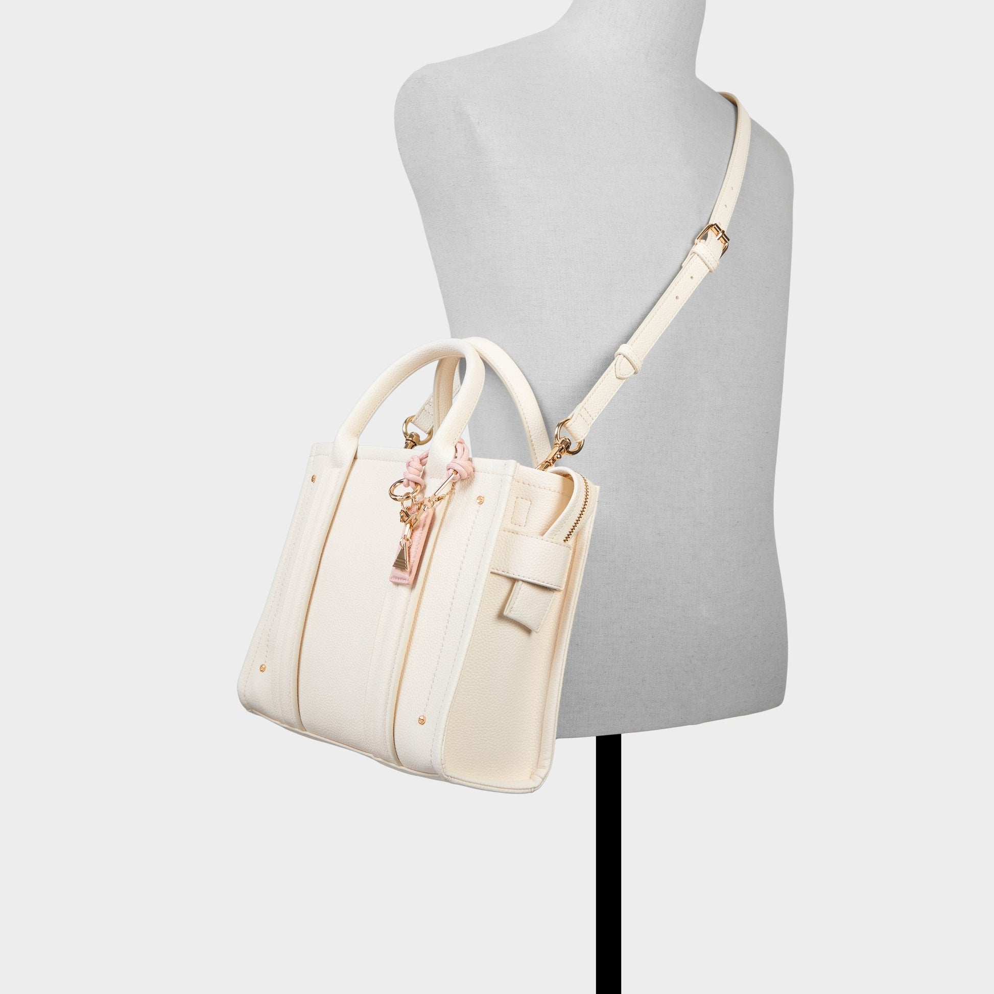 Clubglowwx in Open Miscellaneous - Satchel bag | Aldo Signature