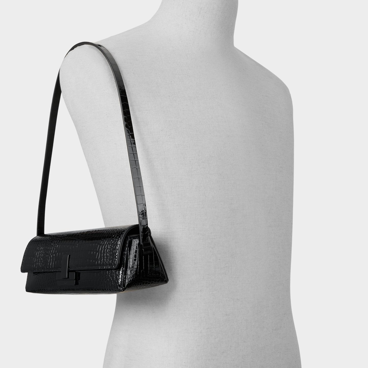 Alessianaa in Black Black - Shoulder bag | Aldo Popular