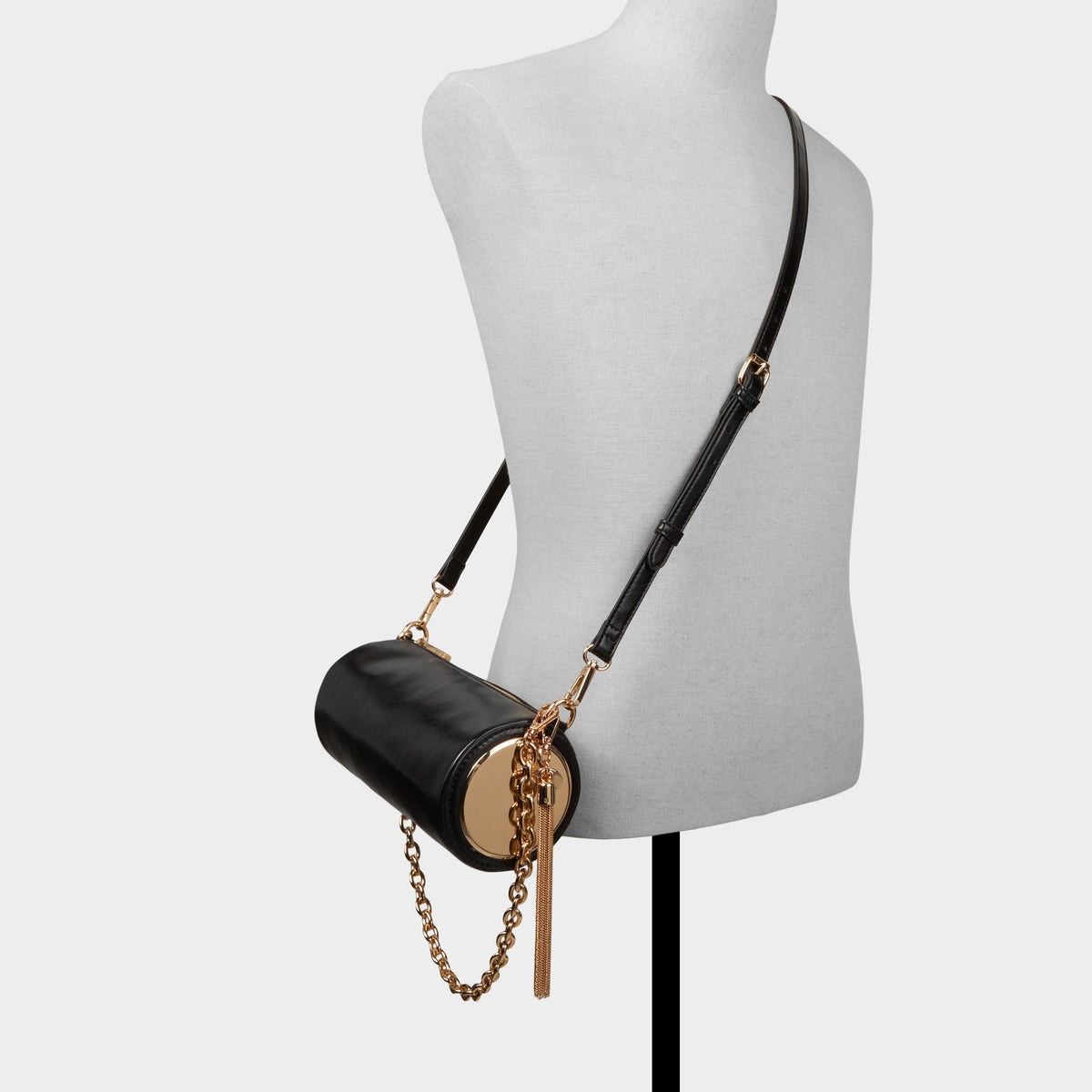 Iness in Black - Shoulder bag | Aldo Trending