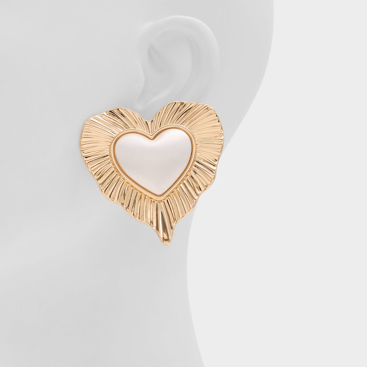 Valentine in Metallic Multi - Statement earrings | Aldo Featured