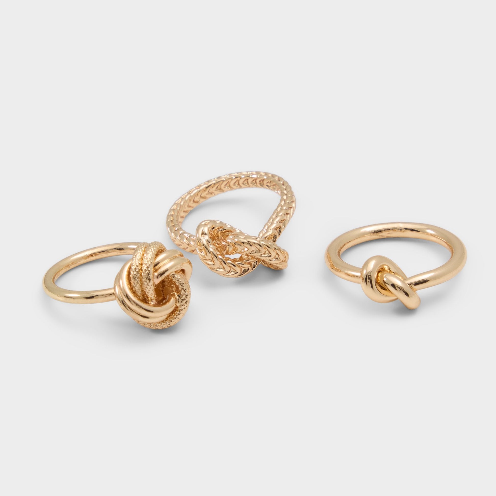 Aurom in Gold - Ring | Aldo Premium