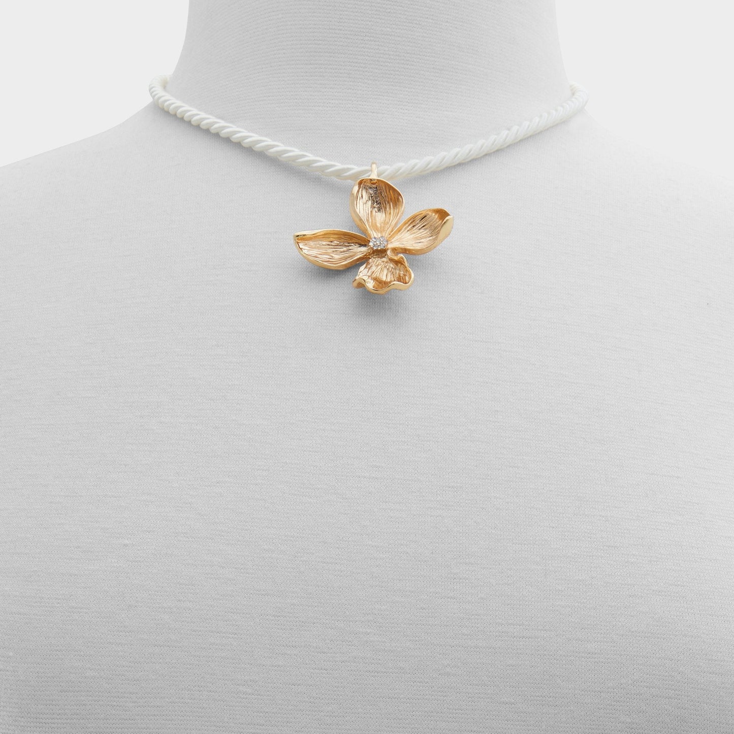 Chicadellicc Gold/Clear Multi Women's Necklaces - Necklace | Aldo Classic