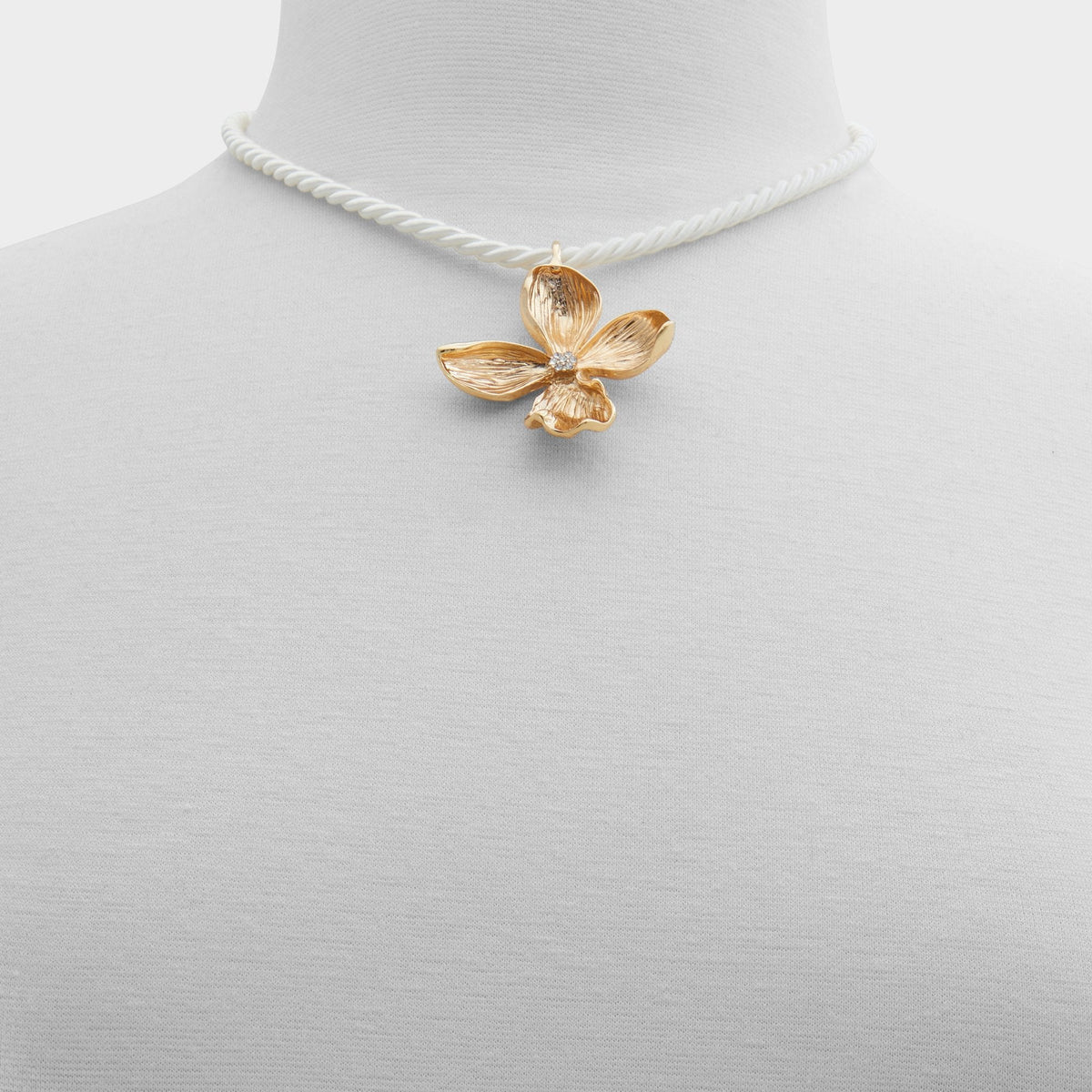 Chicadellicc Gold/Clear Multi Women's Necklaces - Necklace | Aldo Classic