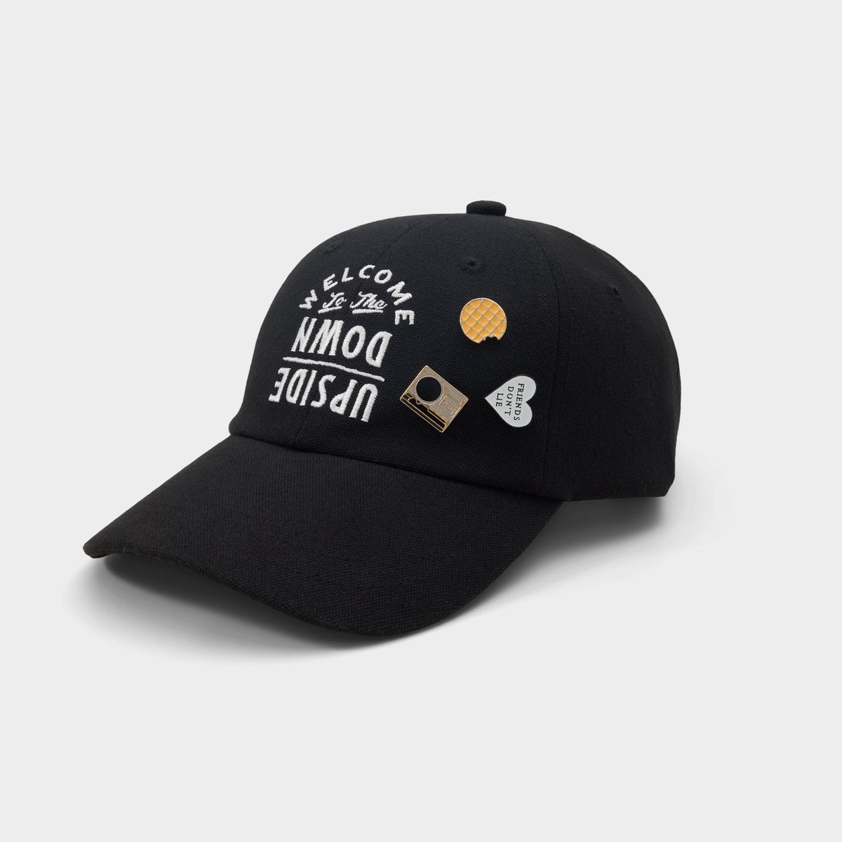 Hawkinslab in Black - Cap | Aldo Essential